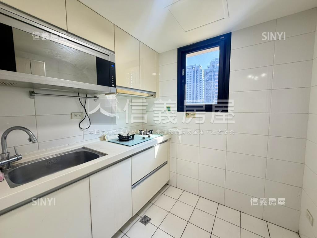 新悅城簡約低總價兩房房屋室內格局與周邊環境