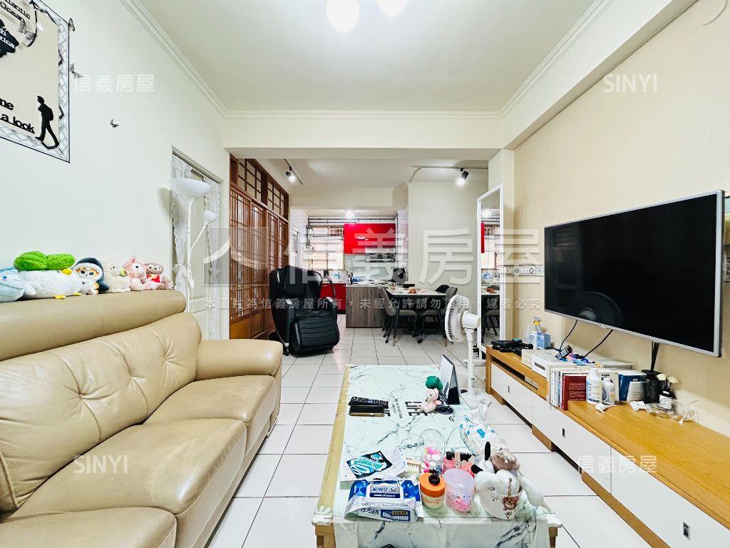 閃閃寶藏低總價美寓３房房屋室內格局與周邊環境