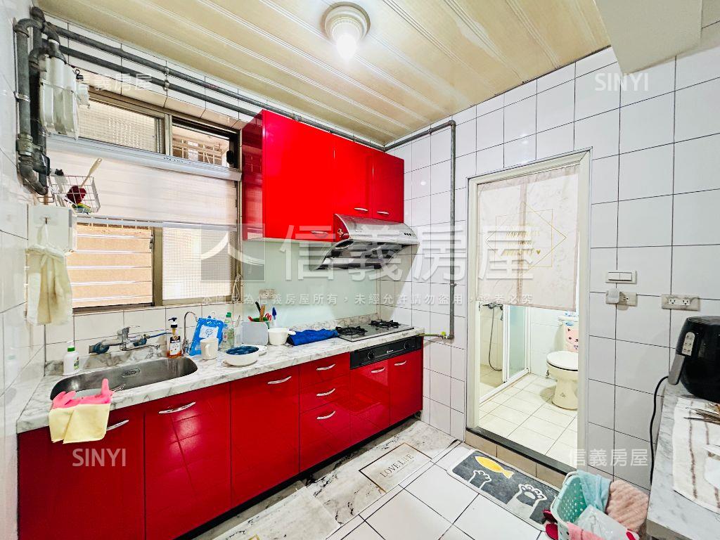 閃閃寶藏低總價美寓３房房屋室內格局與周邊環境