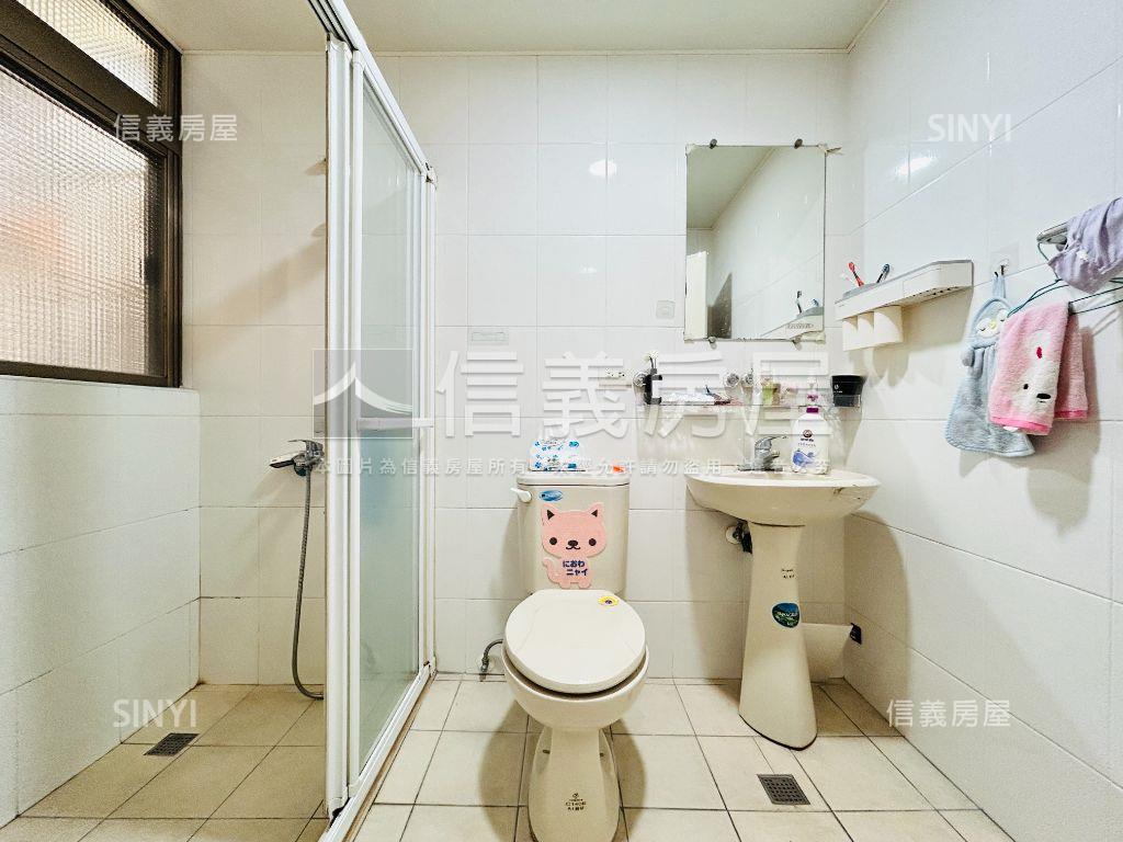 閃閃寶藏低總價美寓３房房屋室內格局與周邊環境