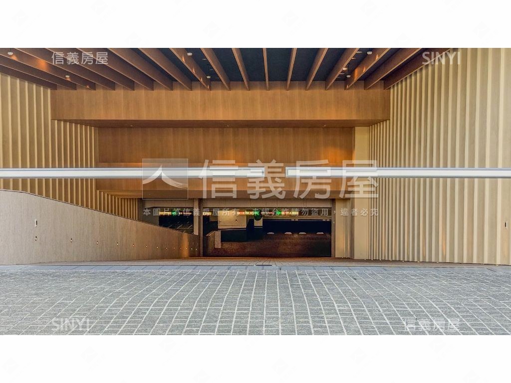 新！誠售！寶輝三房雙車位房屋室內格局與周邊環境