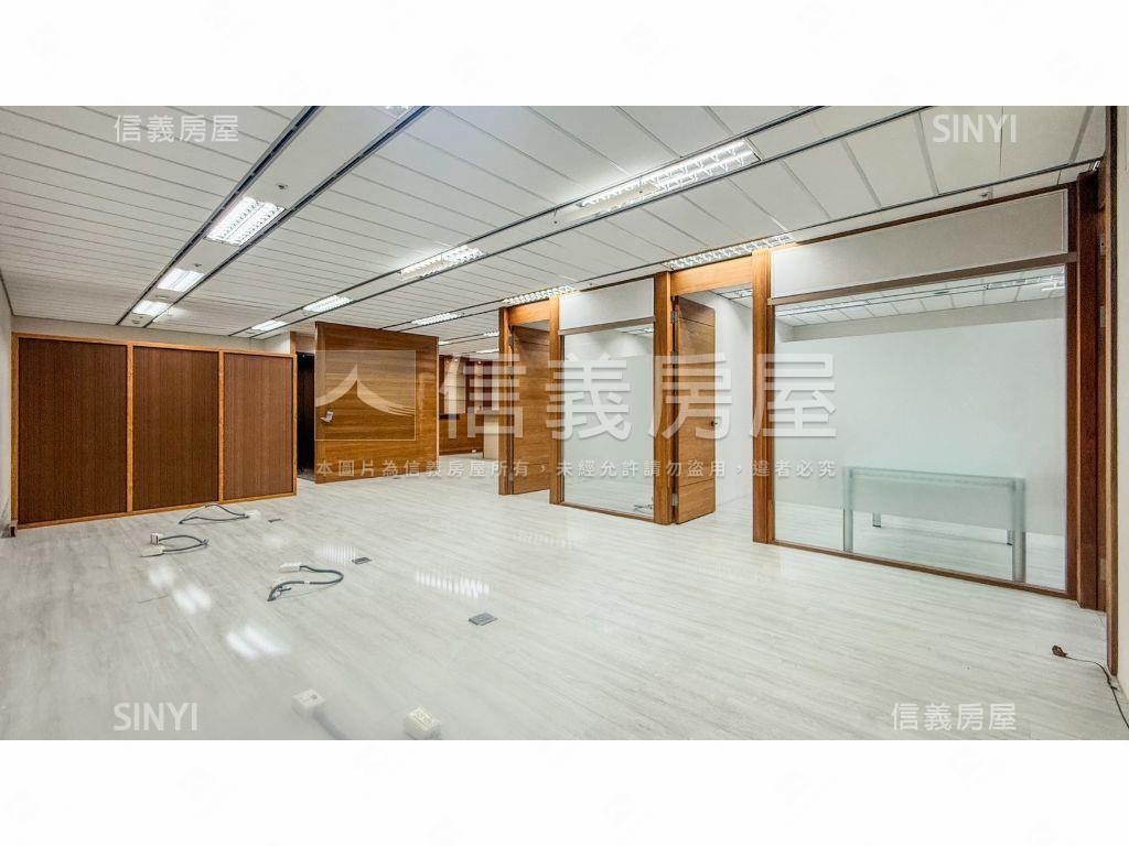 ★七期商辦ＢＨＷ朝南高樓房屋室內格局與周邊環境