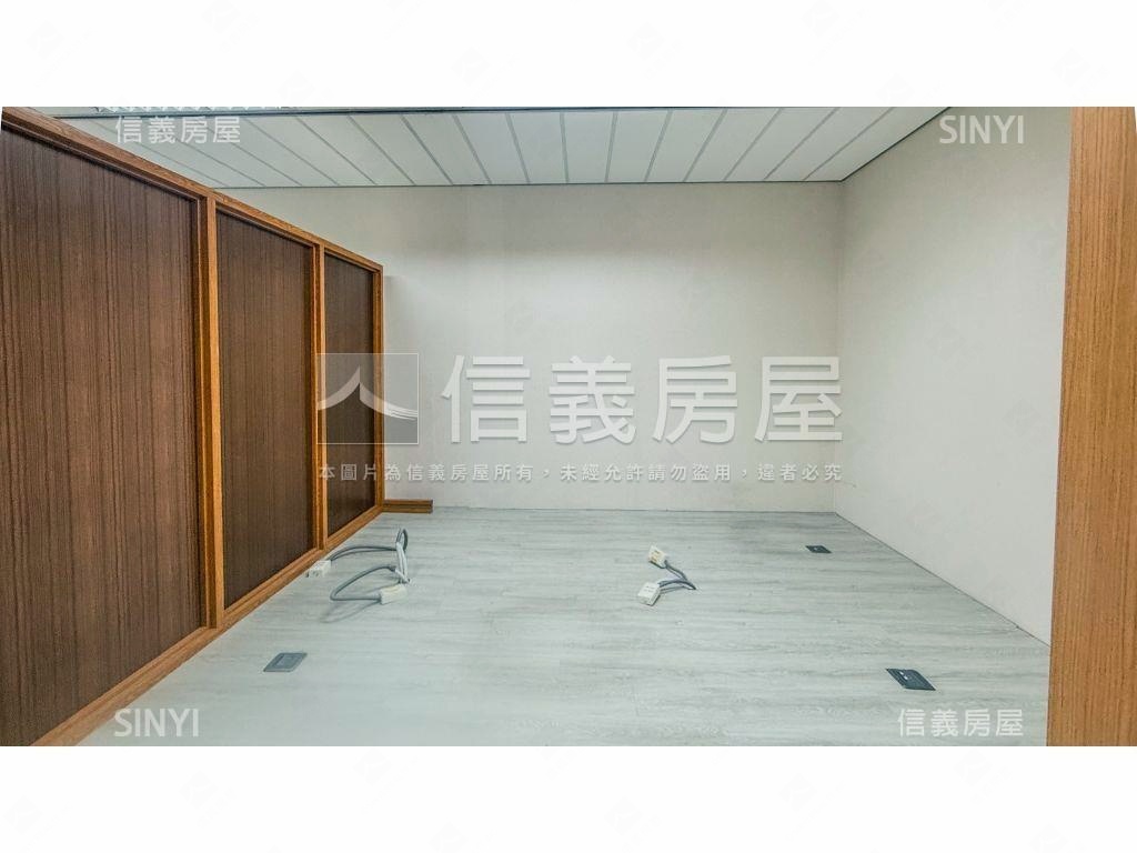 ★七期商辦ＢＨＷ朝南高樓房屋室內格局與周邊環境