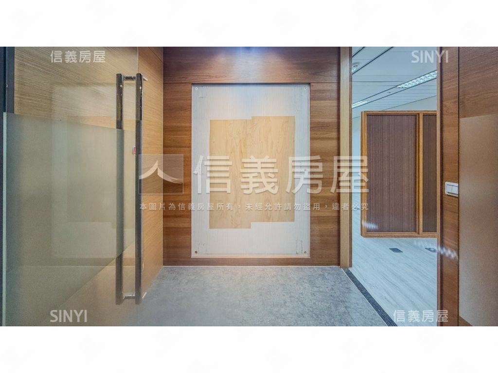 ★七期商辦ＢＨＷ朝南高樓房屋室內格局與周邊環境
