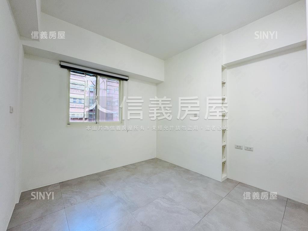 大學城精美３房房屋室內格局與周邊環境