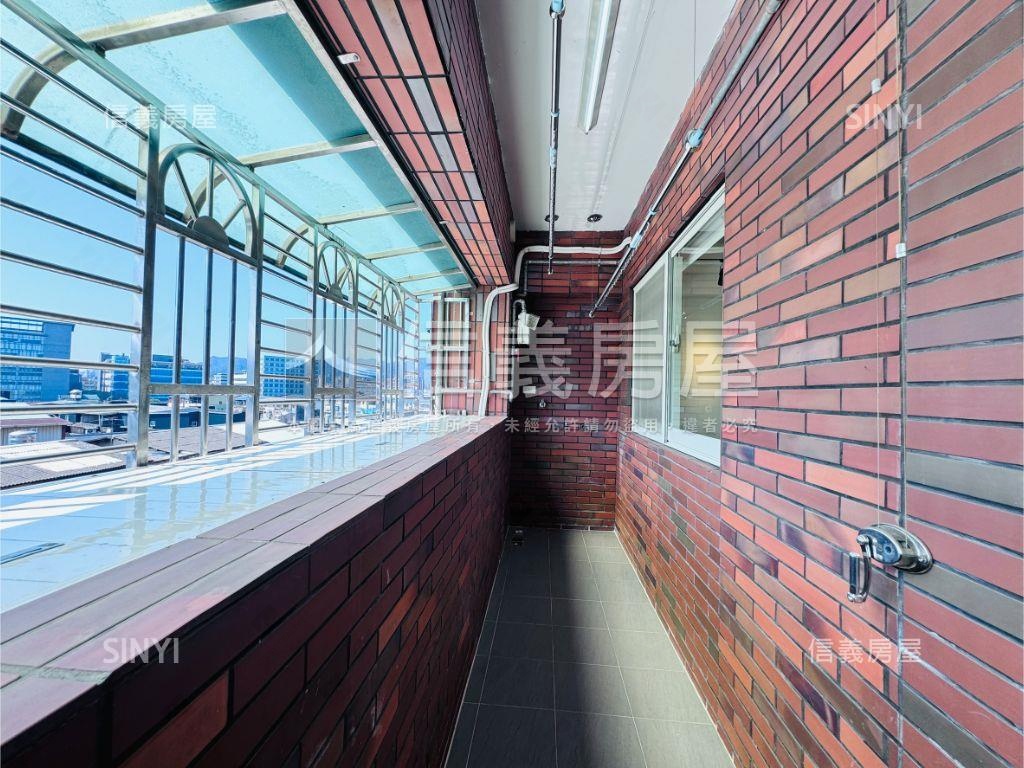 大學城精美３房房屋室內格局與周邊環境