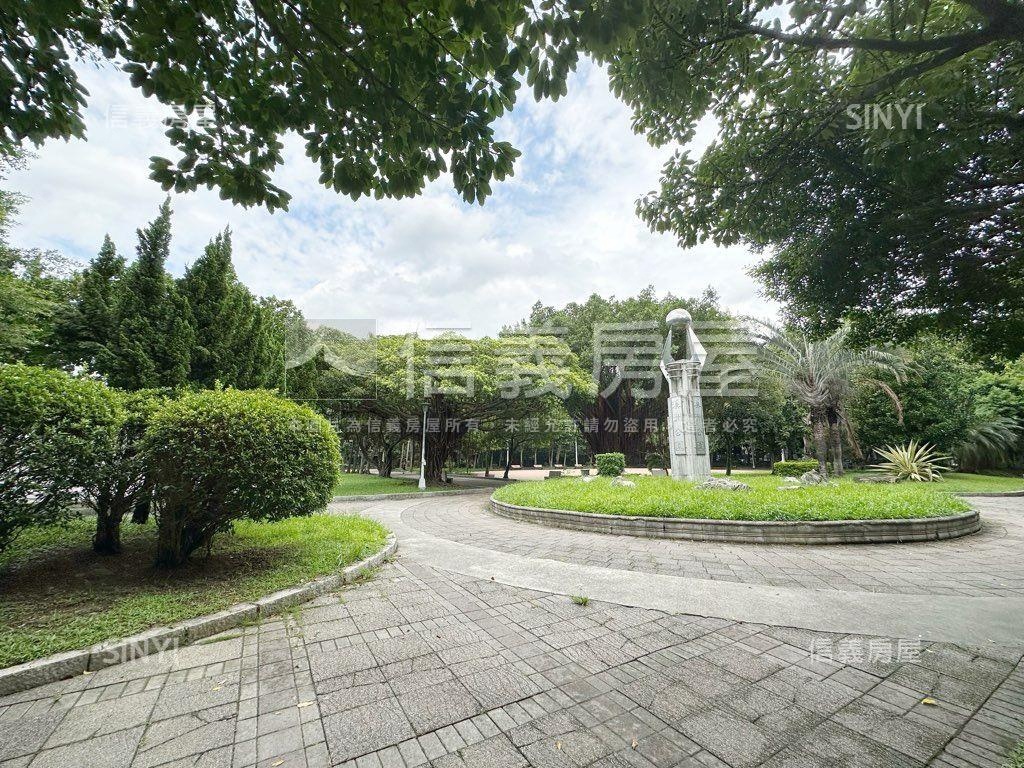 大學城精美３房房屋室內格局與周邊環境