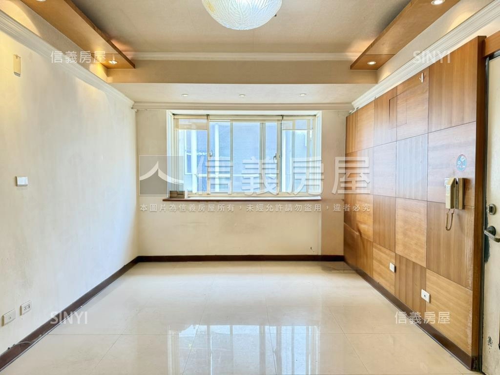 忠誠商圈都更潛力公寓房屋室內格局與周邊環境
