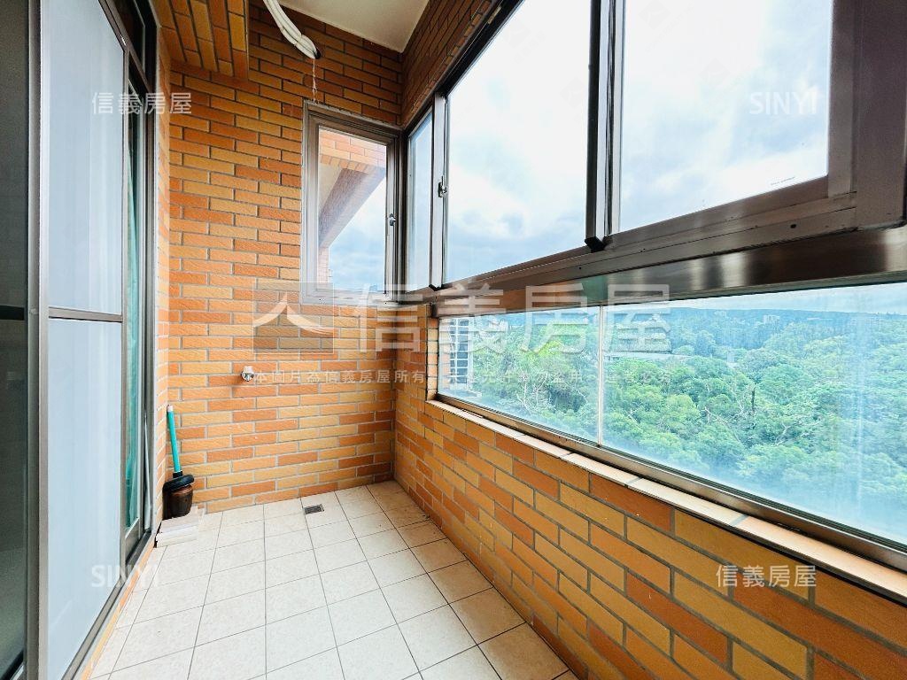 麗陽高樓雲朵朵山景房屋室內格局與周邊環境
