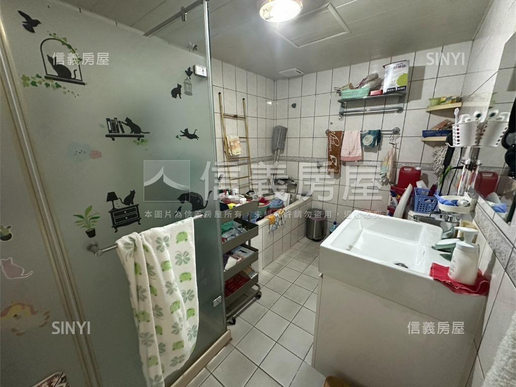 台北水都●面中庭房屋室內格局與周邊環境