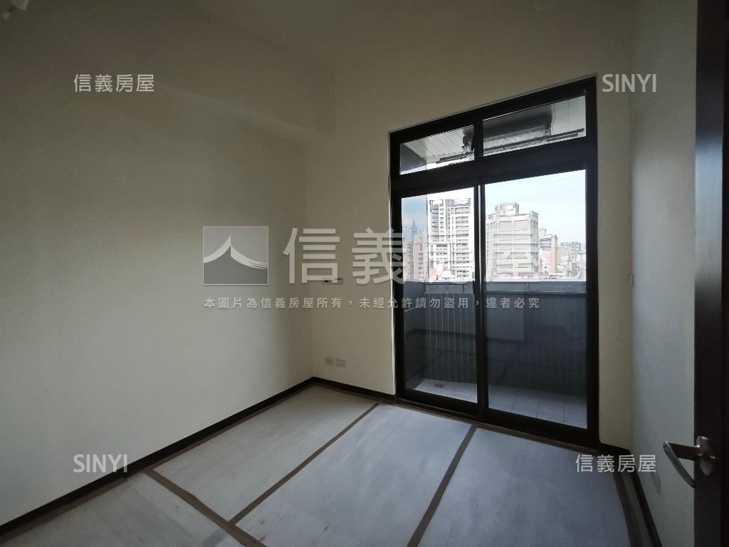 三創鼎爵邊間兩房房屋室內格局與周邊環境