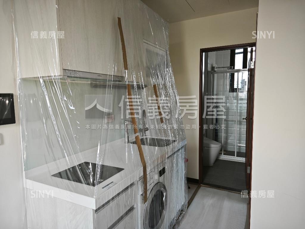 三創鼎爵邊間兩房房屋室內格局與周邊環境