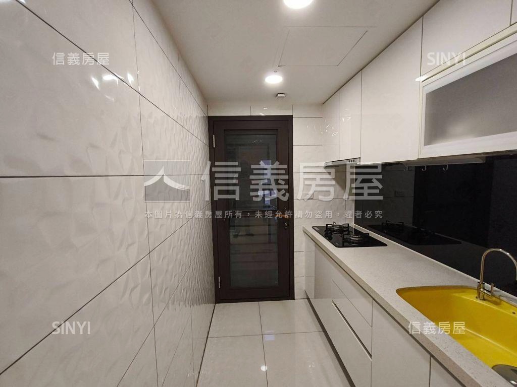 近未來漢神高樓層兩房平車房屋室內格局與周邊環境
