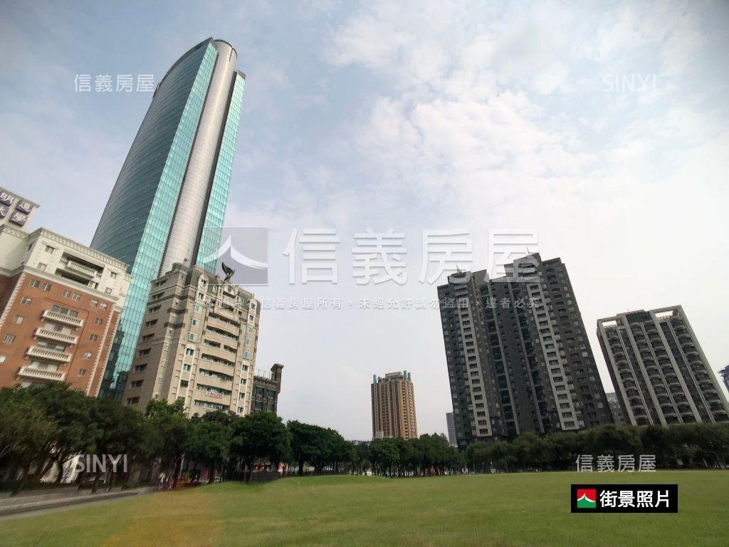奢華ＬＶ含車位小豪宅房屋室內格局與周邊環境
