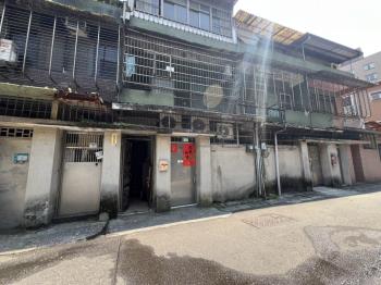 新台五路近汐止車站２Ｆ