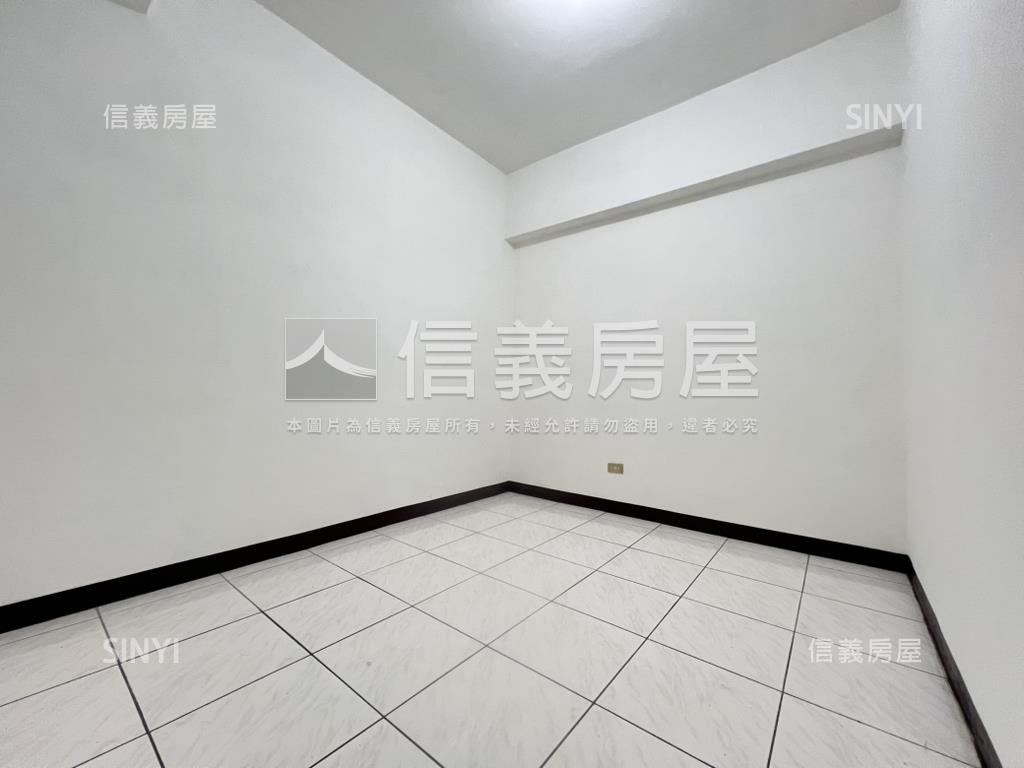 中國江山大氣磅礡房屋室內格局與周邊環境