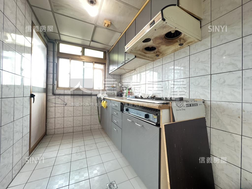 中國江山大氣磅礡房屋室內格局與周邊環境