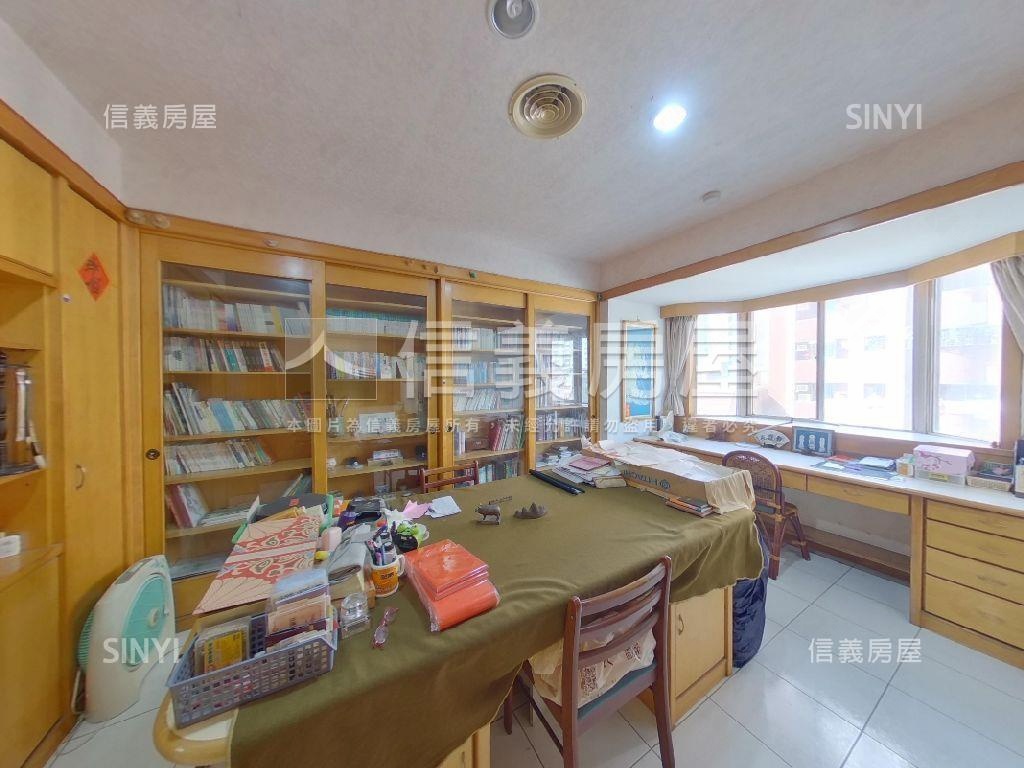 堅山國寶．五房‧雙平車房屋室內格局與周邊環境