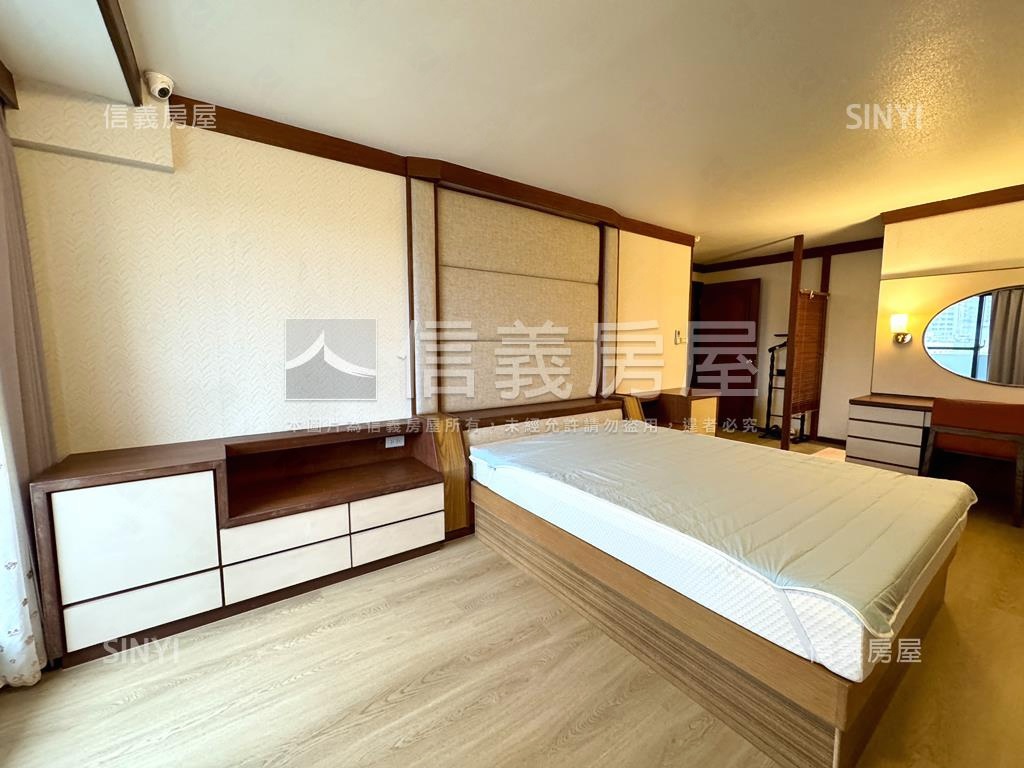 安和首都面校園樹海坡車房屋室內格局與周邊環境