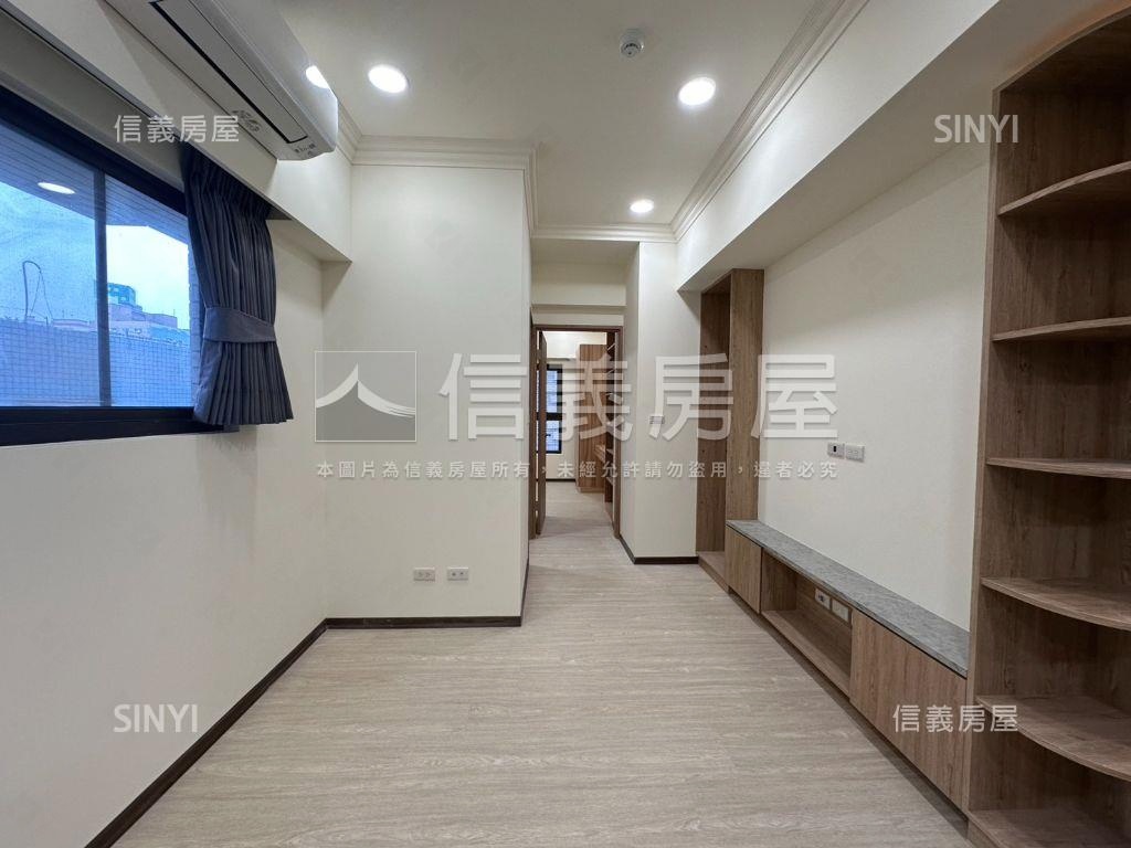 府中捷運新板樂睦美妝空間房屋室內格局與周邊環境