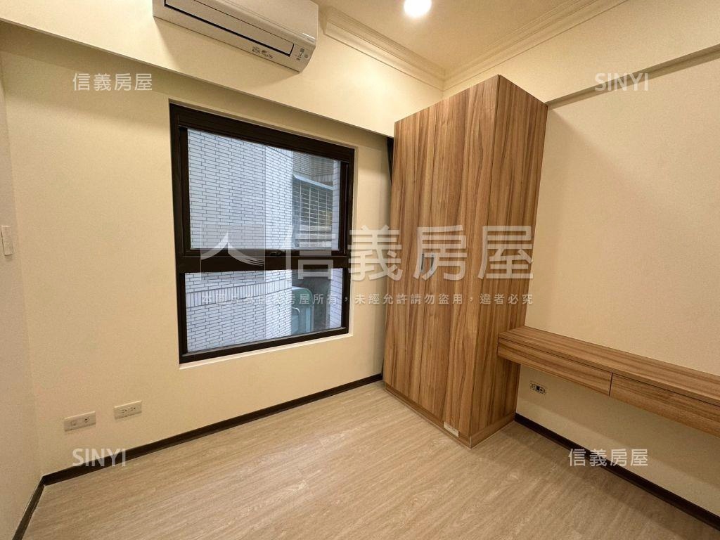 府中捷運新板樂睦美妝空間房屋室內格局與周邊環境