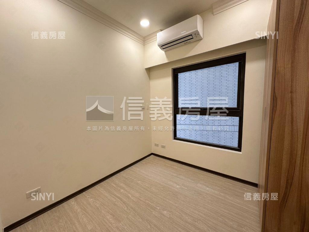 府中捷運新板樂睦美妝空間房屋室內格局與周邊環境