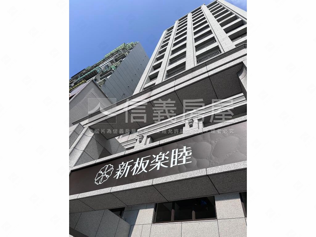 府中捷運新板樂睦美妝空間房屋室內格局與周邊環境