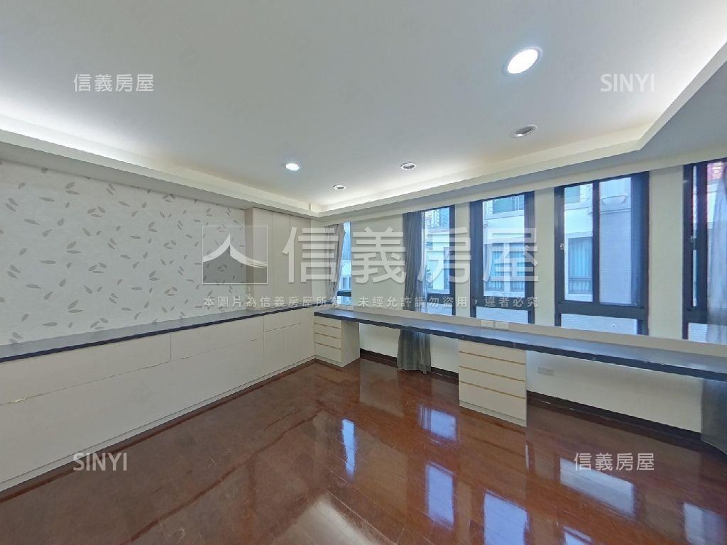 海灣質感大戶美墅房屋室內格局與周邊環境