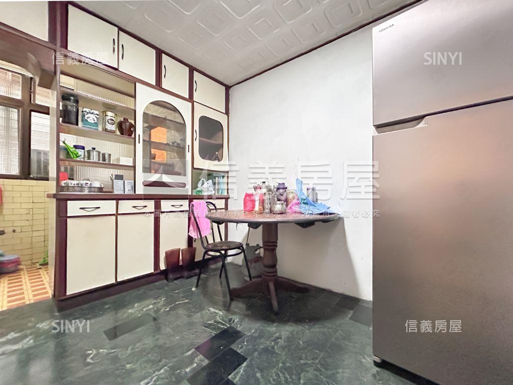 研究院珍藏公寓二樓房屋室內格局與周邊環境