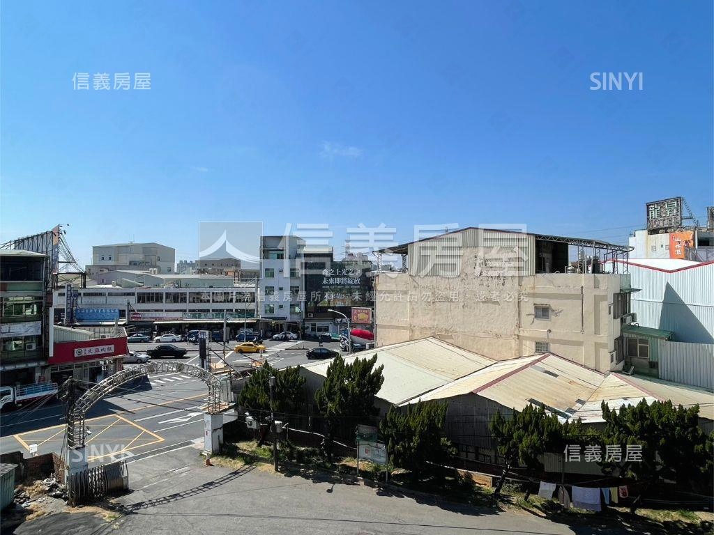 正中正南路約十七米寬店地房屋室內格局與周邊環境