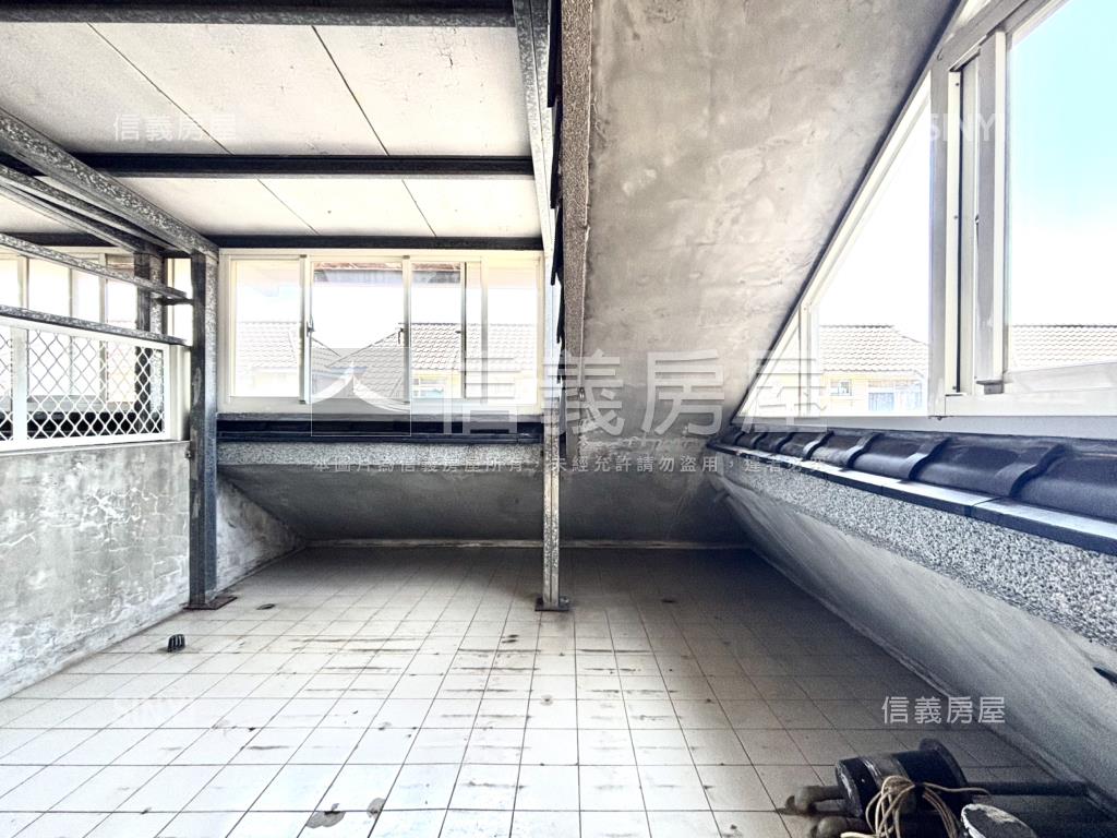 宏和觀邸車庫採光透天房屋室內格局與周邊環境