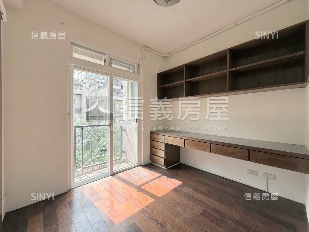 店長推薦綠葉美透天房屋室內格局與周邊環境