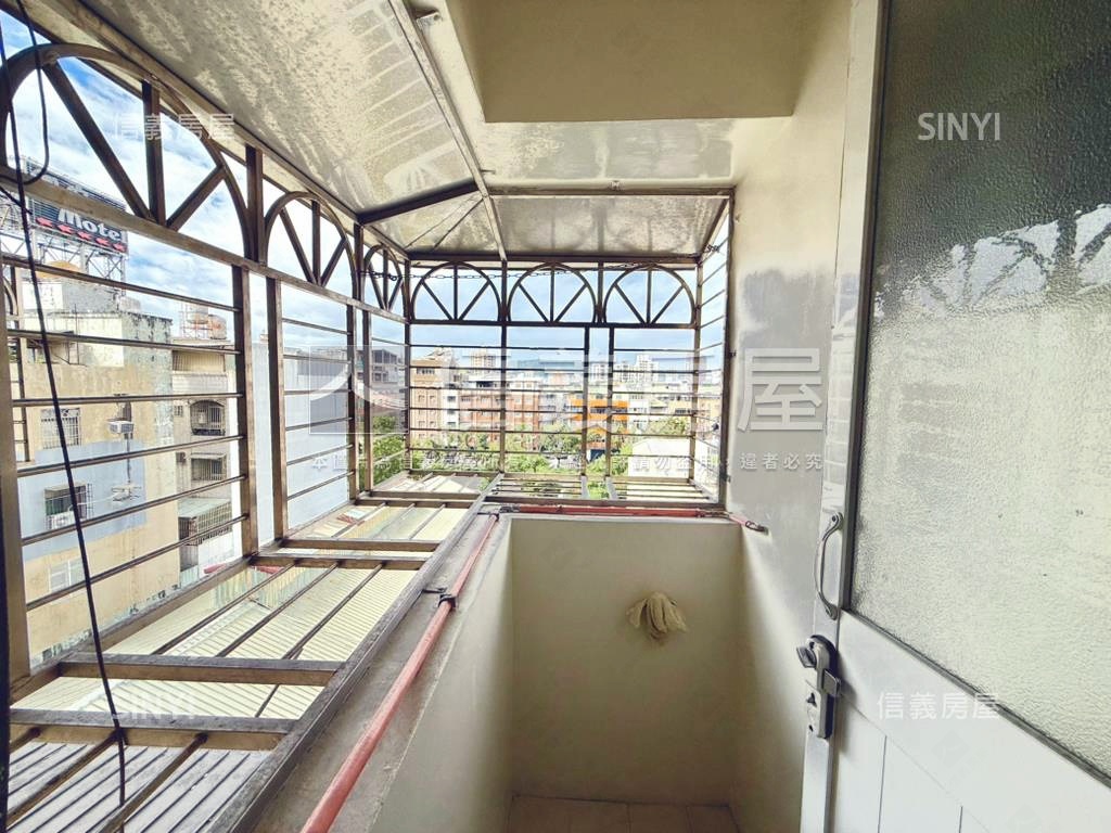 屋況好地點好金三房房屋室內格局與周邊環境