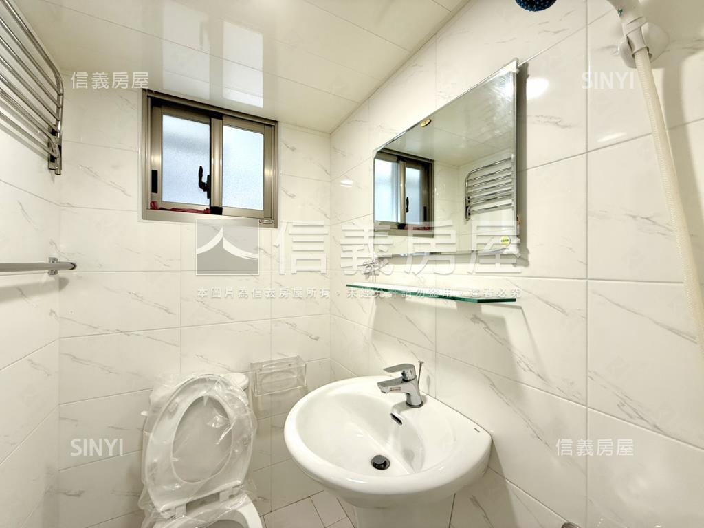 屋況好地點好金三房房屋室內格局與周邊環境