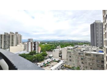 說Ｌａｖｉｅ朝外有視野