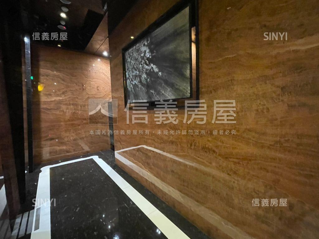 鄉林☆松江南京華爾街車位房屋室內格局與周邊環境