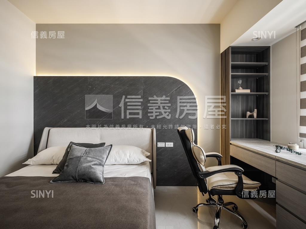龍呈次頂樓獨戶景觀名邸房屋室內格局與周邊環境
