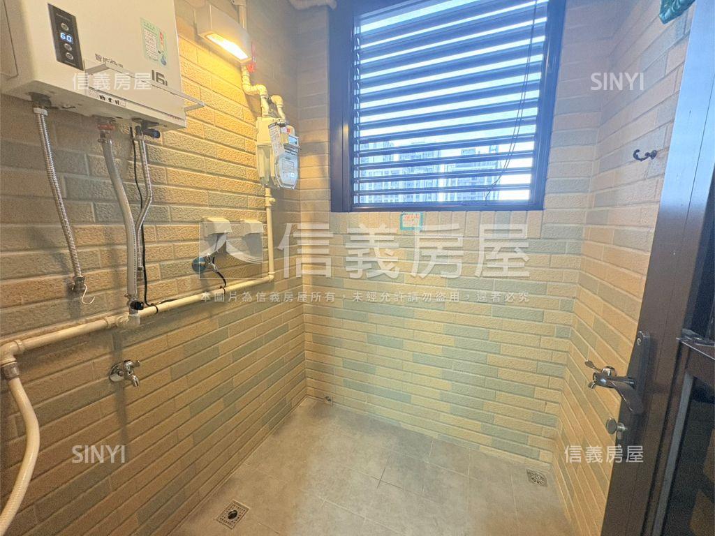 精裝國王之森發財樓房屋室內格局與周邊環境
