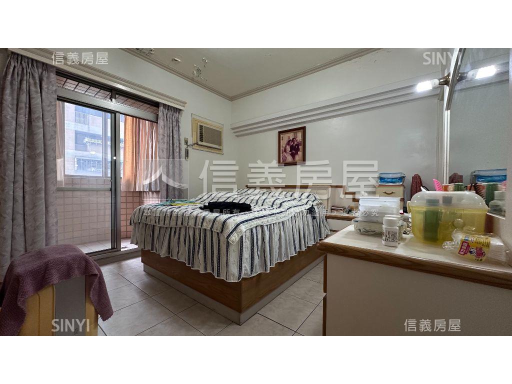 學成新都大兩房車位房屋室內格局與周邊環境