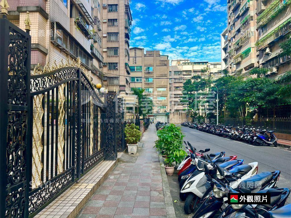 學成新都大兩房車位房屋室內格局與周邊環境