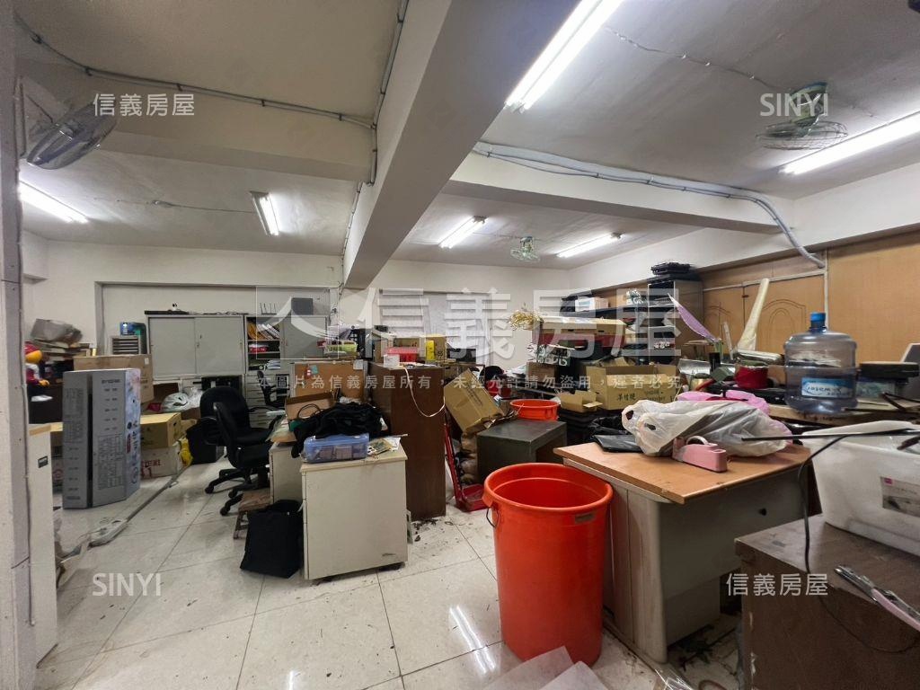 文橫二路多功能空間房屋室內格局與周邊環境