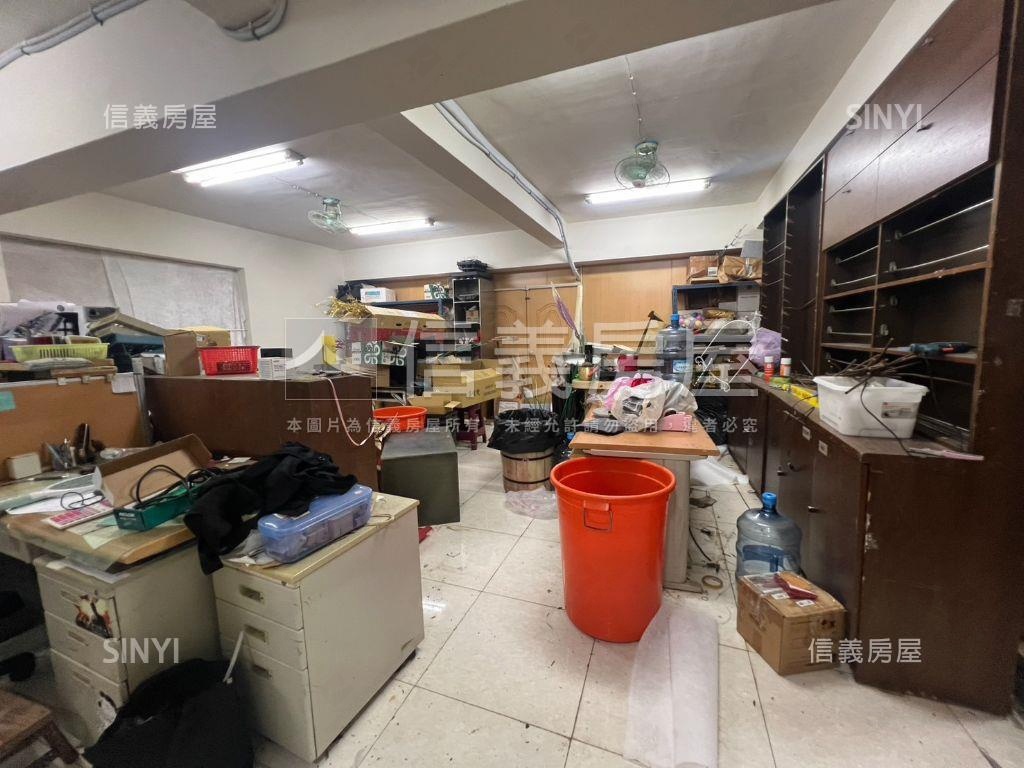 文橫二路多功能空間房屋室內格局與周邊環境