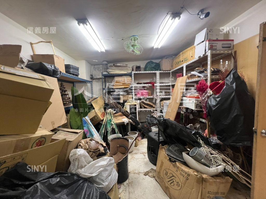 文橫二路多功能空間房屋室內格局與周邊環境