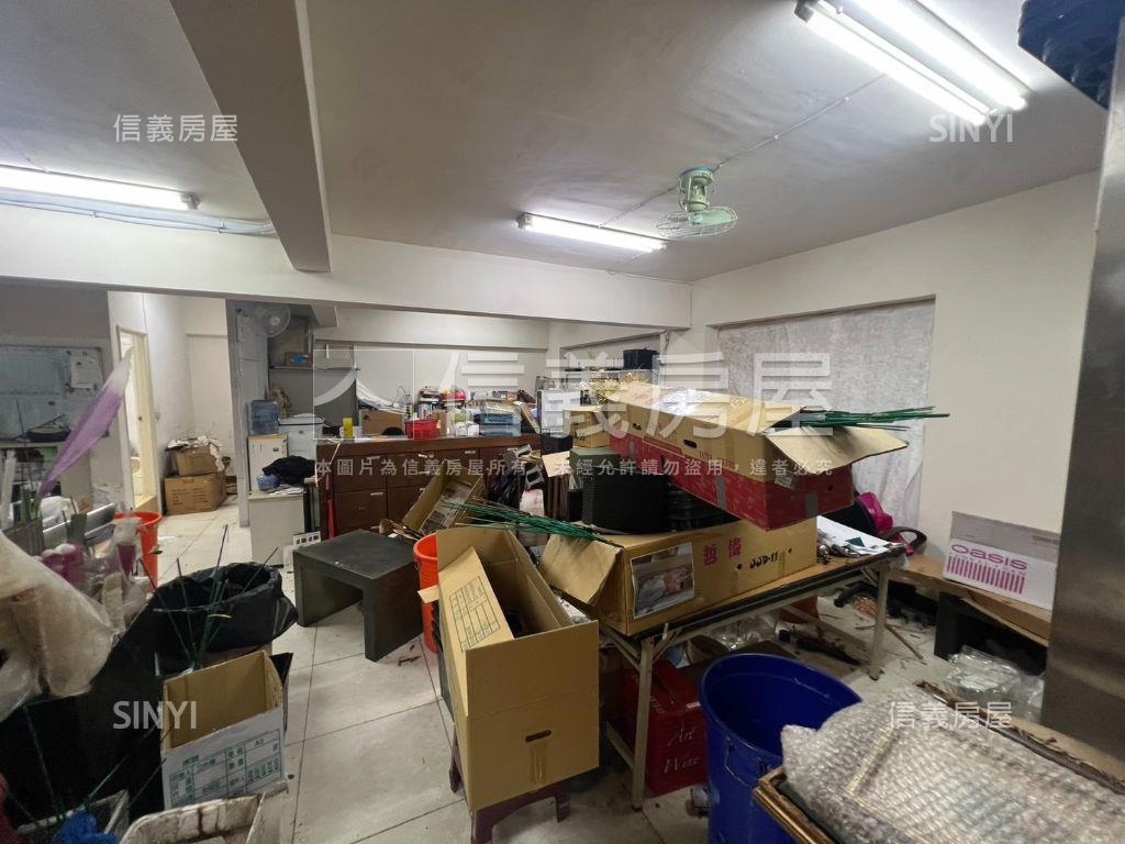 文橫二路多功能空間房屋室內格局與周邊環境
