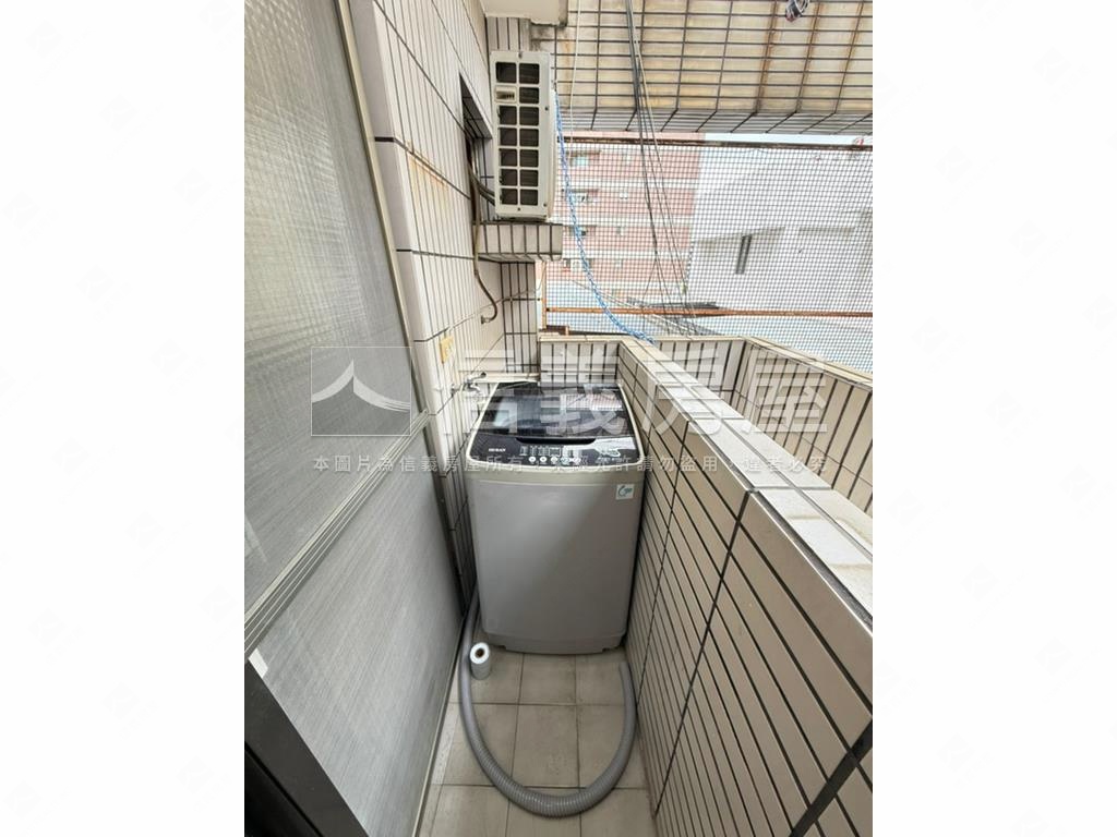 近一中‧中國醫電梯套房房屋室內格局與周邊環境