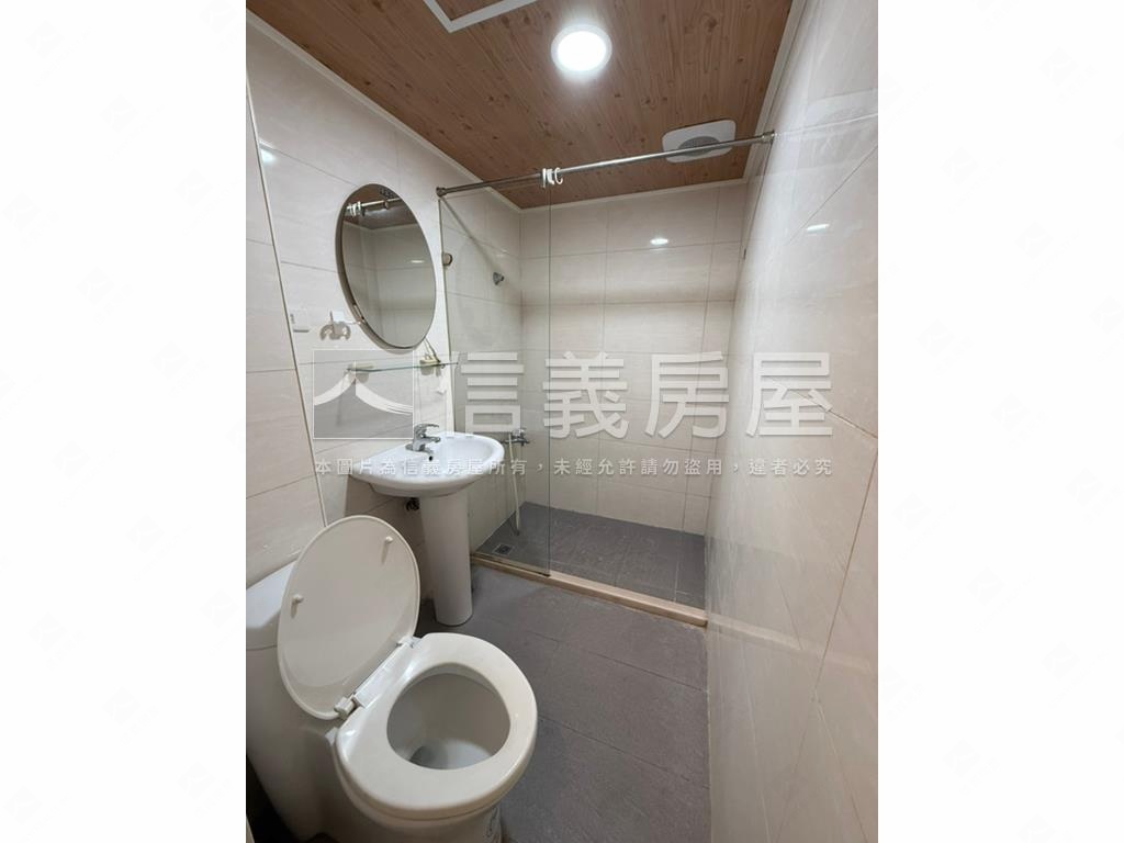 新民高中電梯套房有管理員房屋室內格局與周邊環境