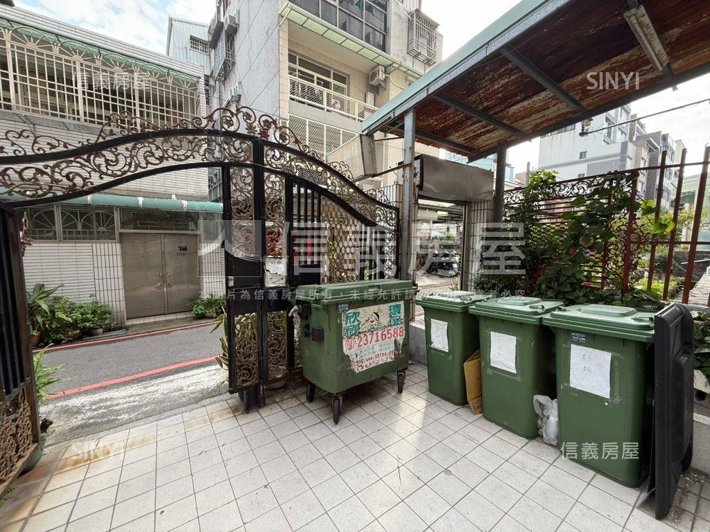 新民高中電梯套房有管理員房屋室內格局與周邊環境