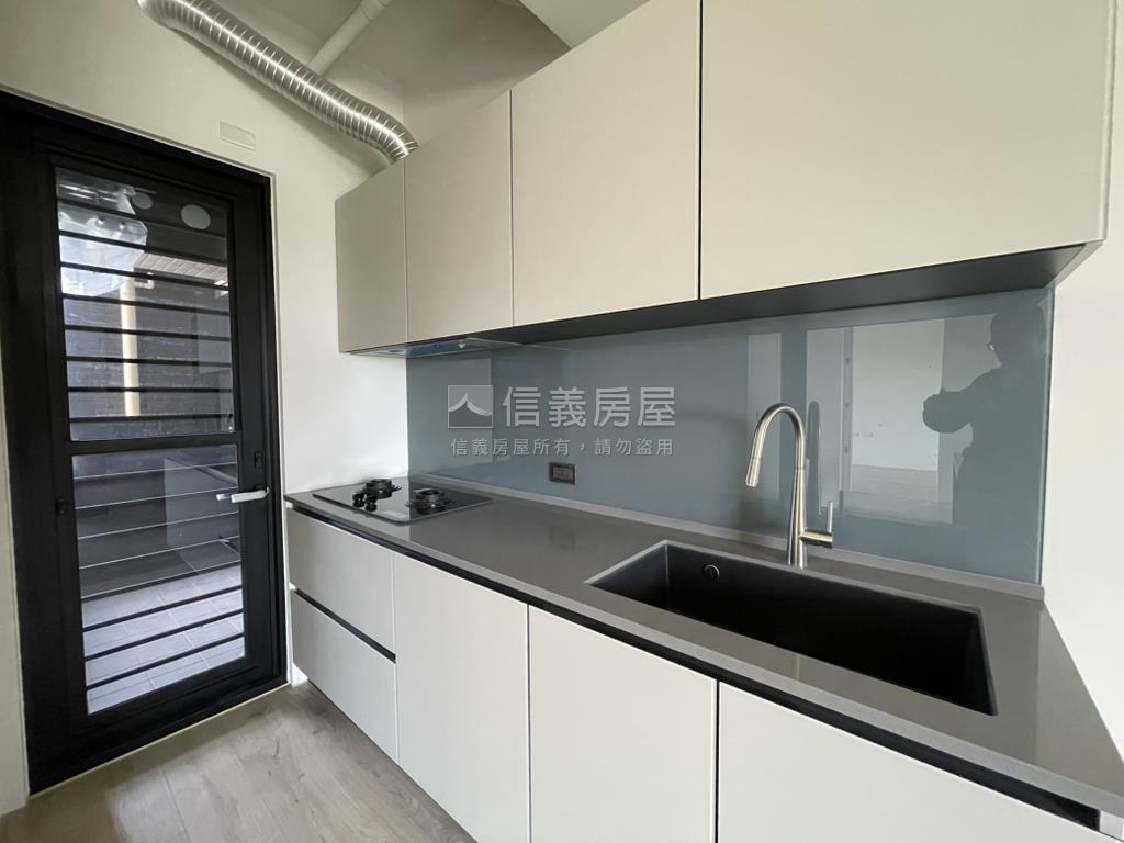 自有美三房房屋室內格局與周邊環境