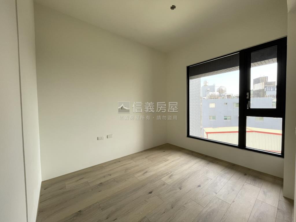自有美三房房屋室內格局與周邊環境