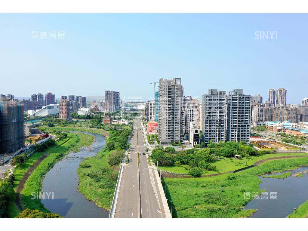 川玥河景三房車位房屋室內格局與周邊環境